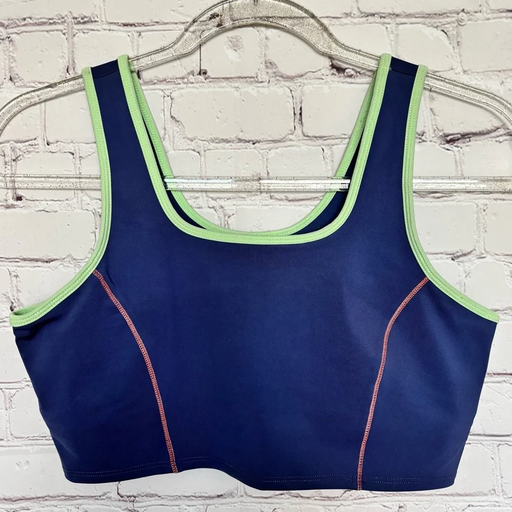 FABLETICS Mini Catalina Medium Impact Sports Bra--XL (girls 14/16)